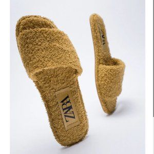 ZARA TAN TERRYCLOTH FLAT SANDALS